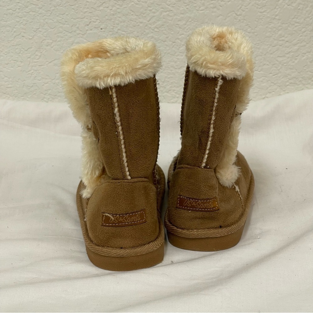 US Sports kids Faux Fur booties Camel Cream Boots Child’s 13 Shoes - Picture 4 of 7